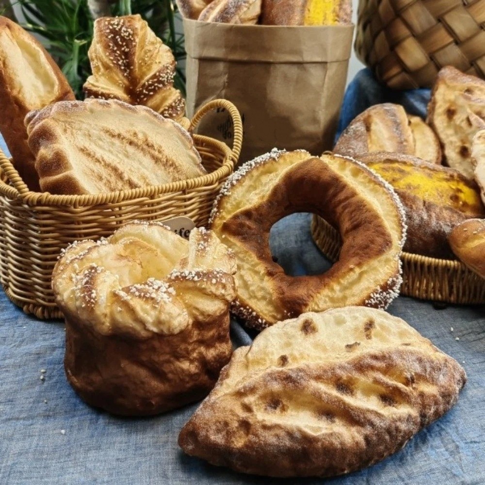 Roti Imitasi PU Lembut Tahan L - Photography Interest ulasan dan harga
